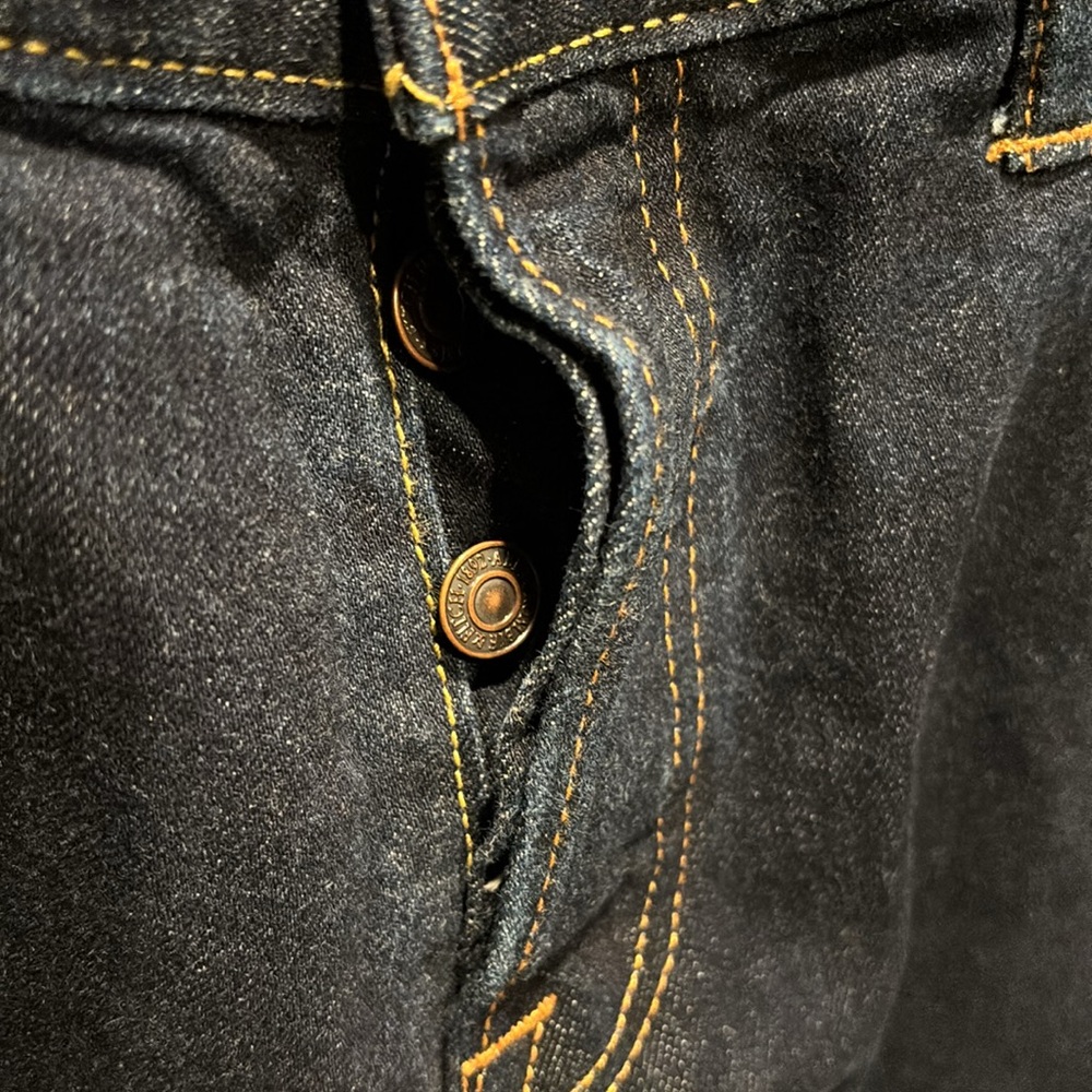 Abercrombie and Fitch men’s classic straight jeans in a dark blue wash 36/32 - Picture 4 of 7